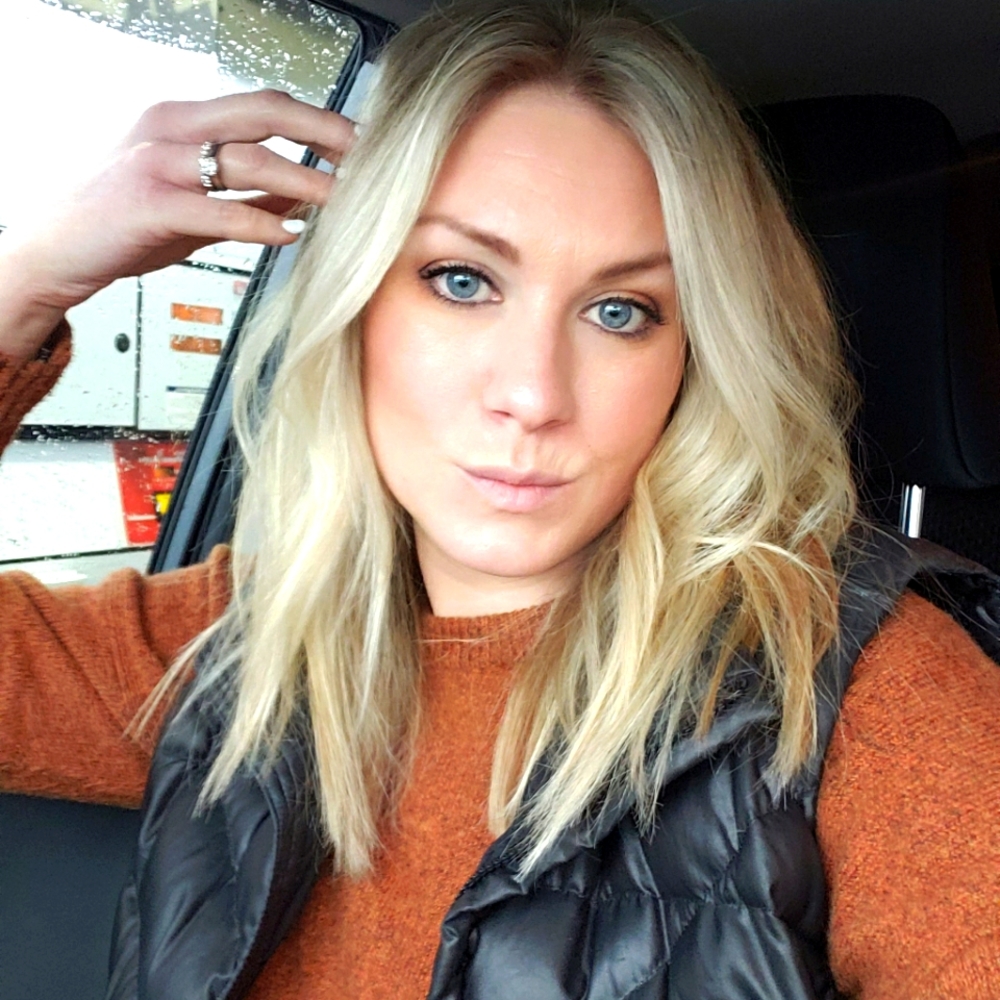 Meet your Posher, Ashley